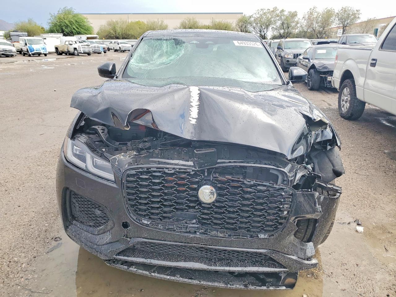 2026 JAGUAR F-PACE R-DYNAMIC S — Фото 5 из 13