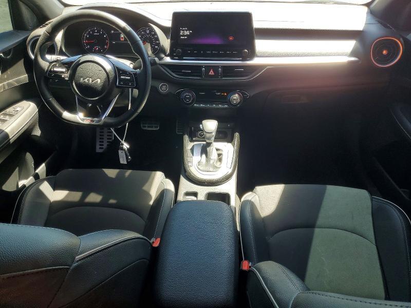 2024 KIA FORTE GT LINE — Фото 8 из 13