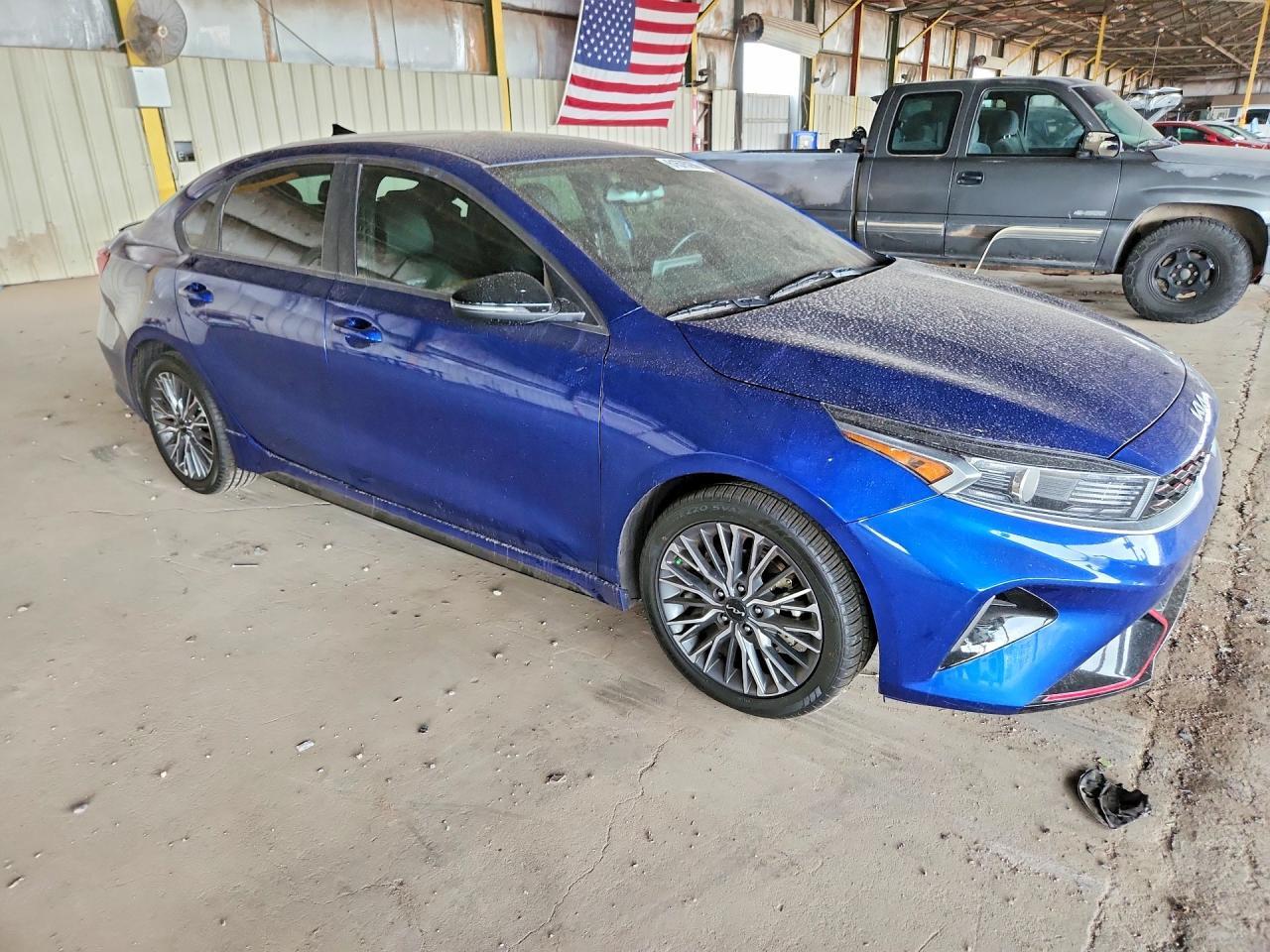2024 KIA FORTE GT LINE — Фото 4 из 12