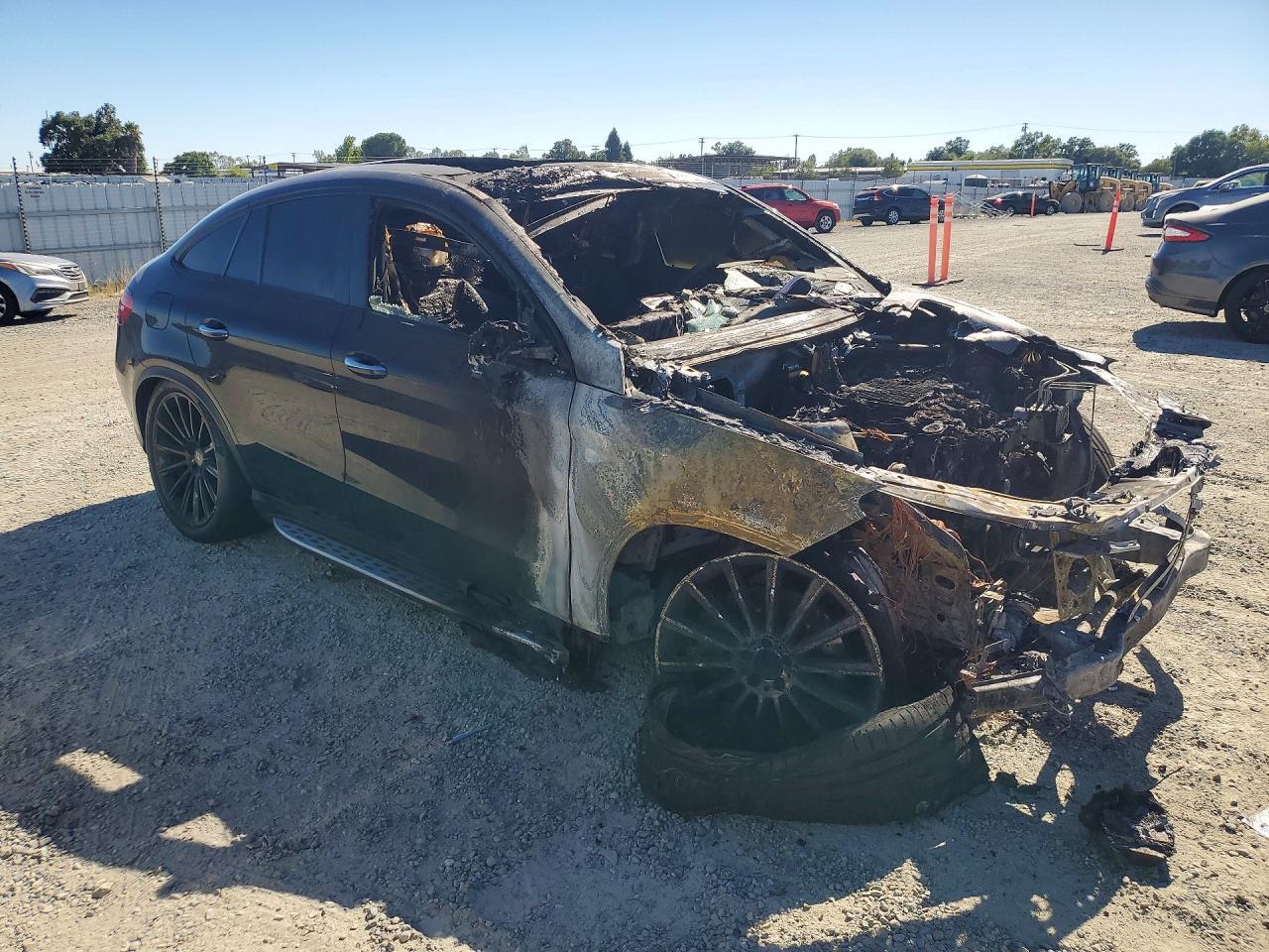 4JGED6EB8JA099987 2018 MERCEDES-BENZ GLE COUPE photo no. 4