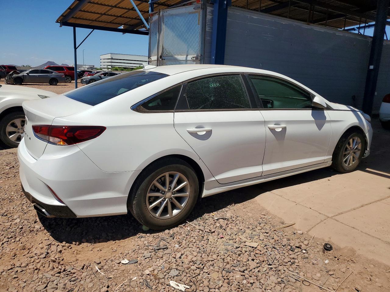 2018 HYUNDAI SONATA SE — Фото 3 из 12