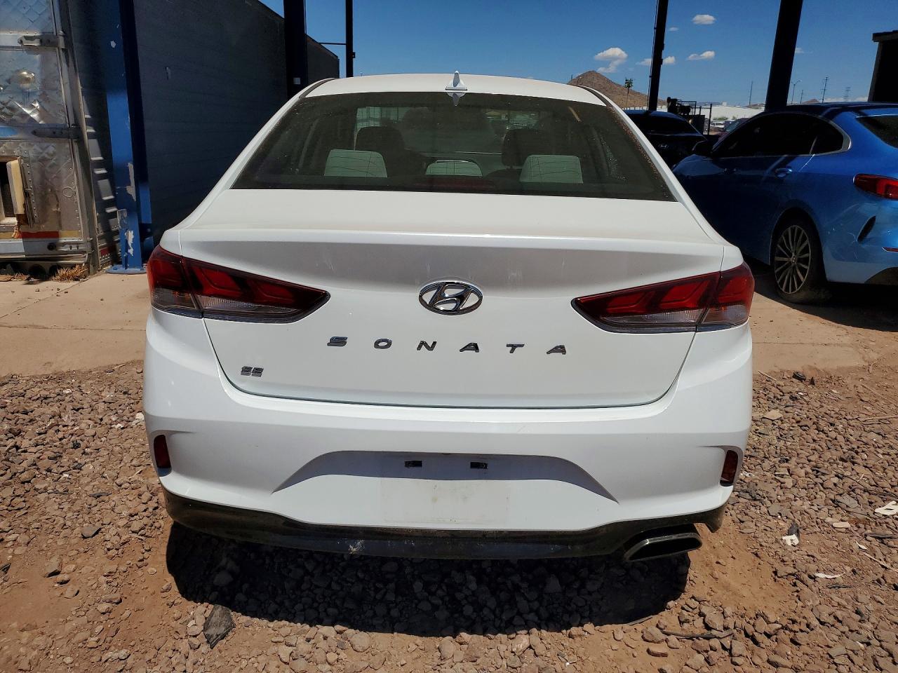 2018 HYUNDAI SONATA SE — Фото 6 из 12