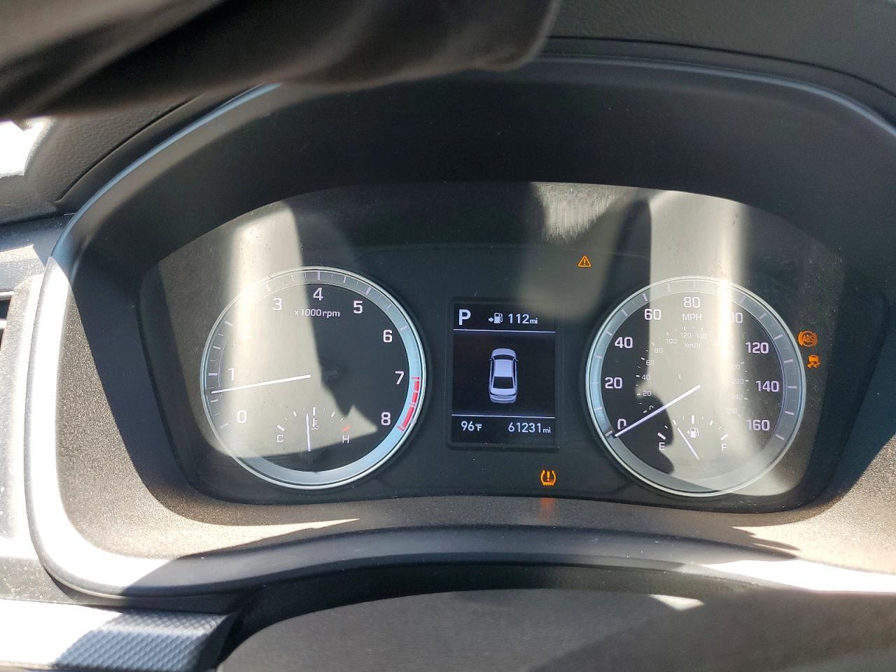 2018 HYUNDAI SONATA SE — Фото 9 из 12