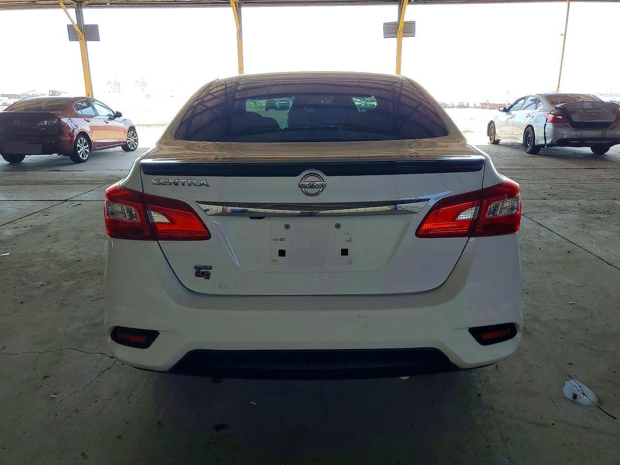 2018 NISSAN SENTRA S — Фото 6 из 12