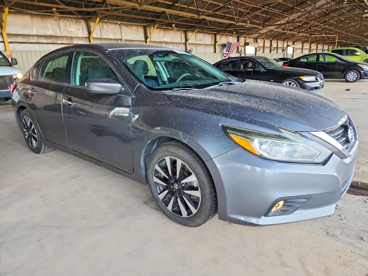 1N4AL3AP8JC196736 2018 NISSAN ALTIMA photo no. 4