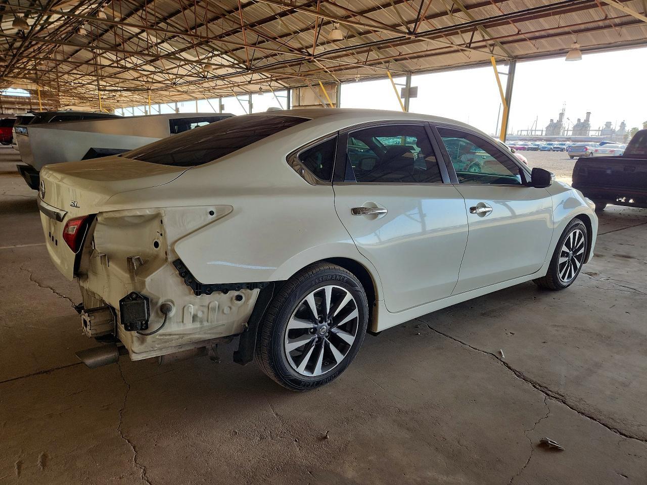 2017 NISSAN ALTIMA 2.5 SL — Фото 3 из 13