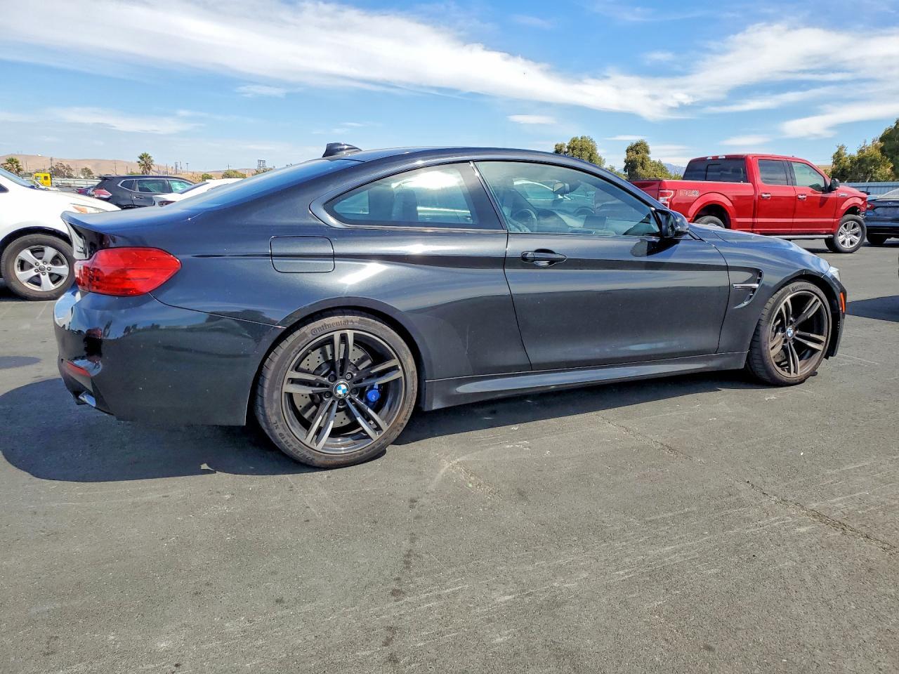 2016 BMW M4 — Фото 3 из 12