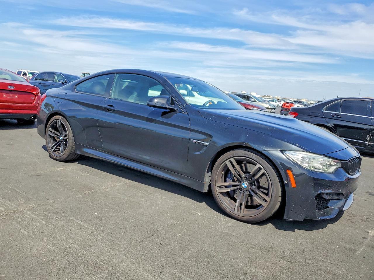 2016 BMW M4 — Фото 4 из 12