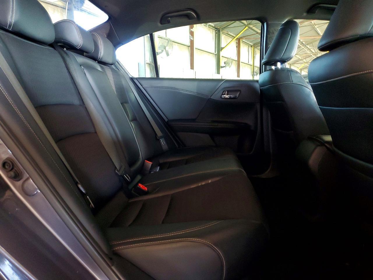 2016 HONDA ACCORD SPORT — Фото 10 из 12