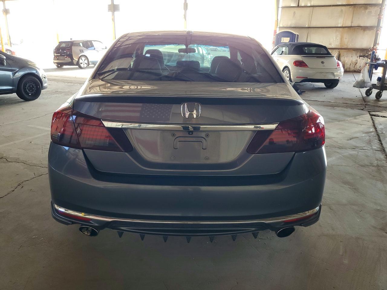 2016 HONDA ACCORD SPORT — Фото 6 из 12