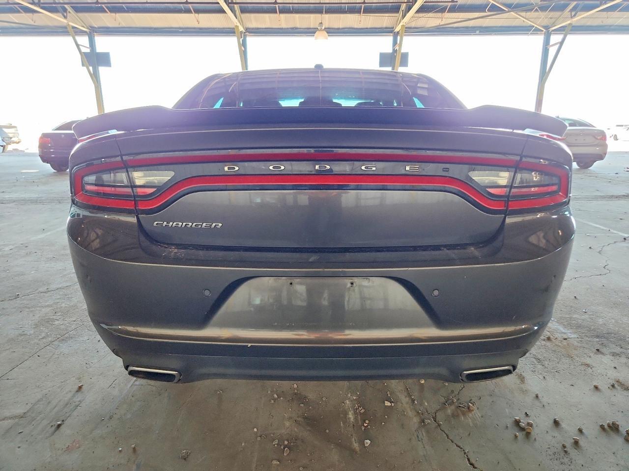 2015 DODGE CHARGER SE — Фото 6 из 12