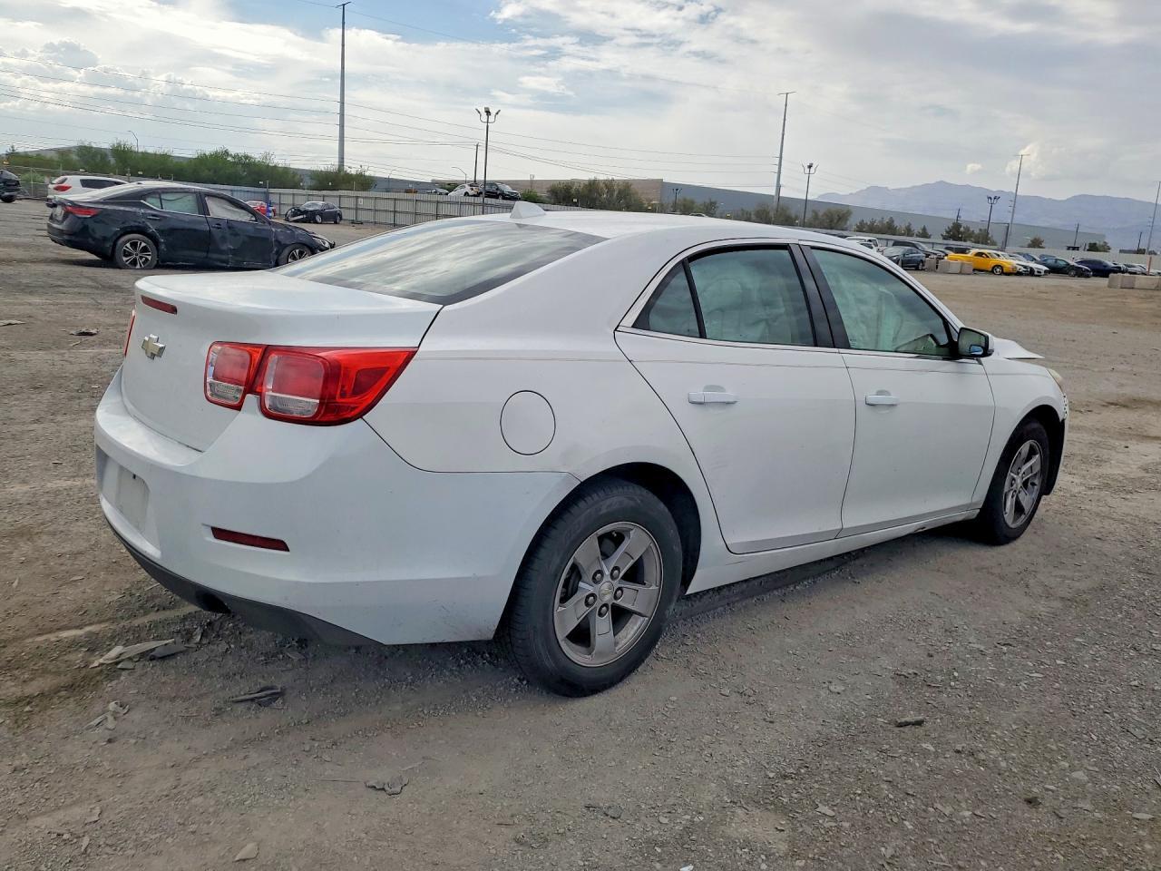 2013 CHEVROLET MALIBU 1LT — Фото 3 из 12