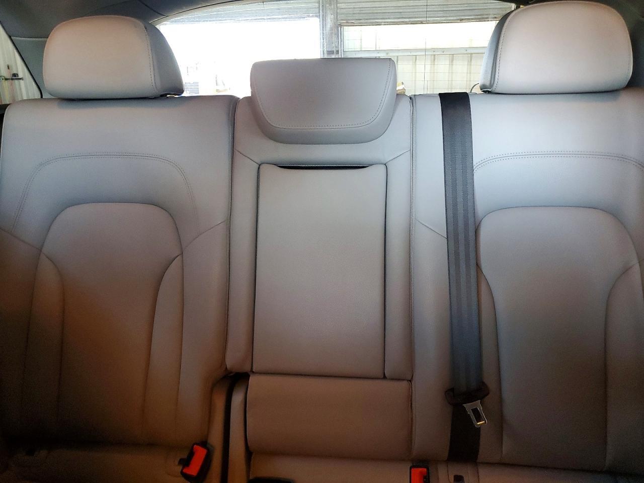 2013 AUDI Q5 PREMIUM PLUS — Фото 10 из 13