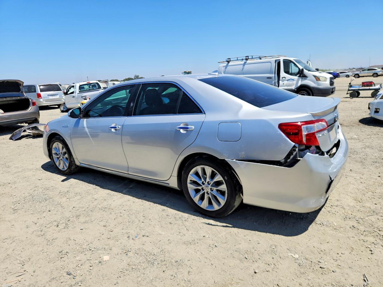 2012 TOYOTA CAMRY HYBRID XLE — Фото 2 из 12