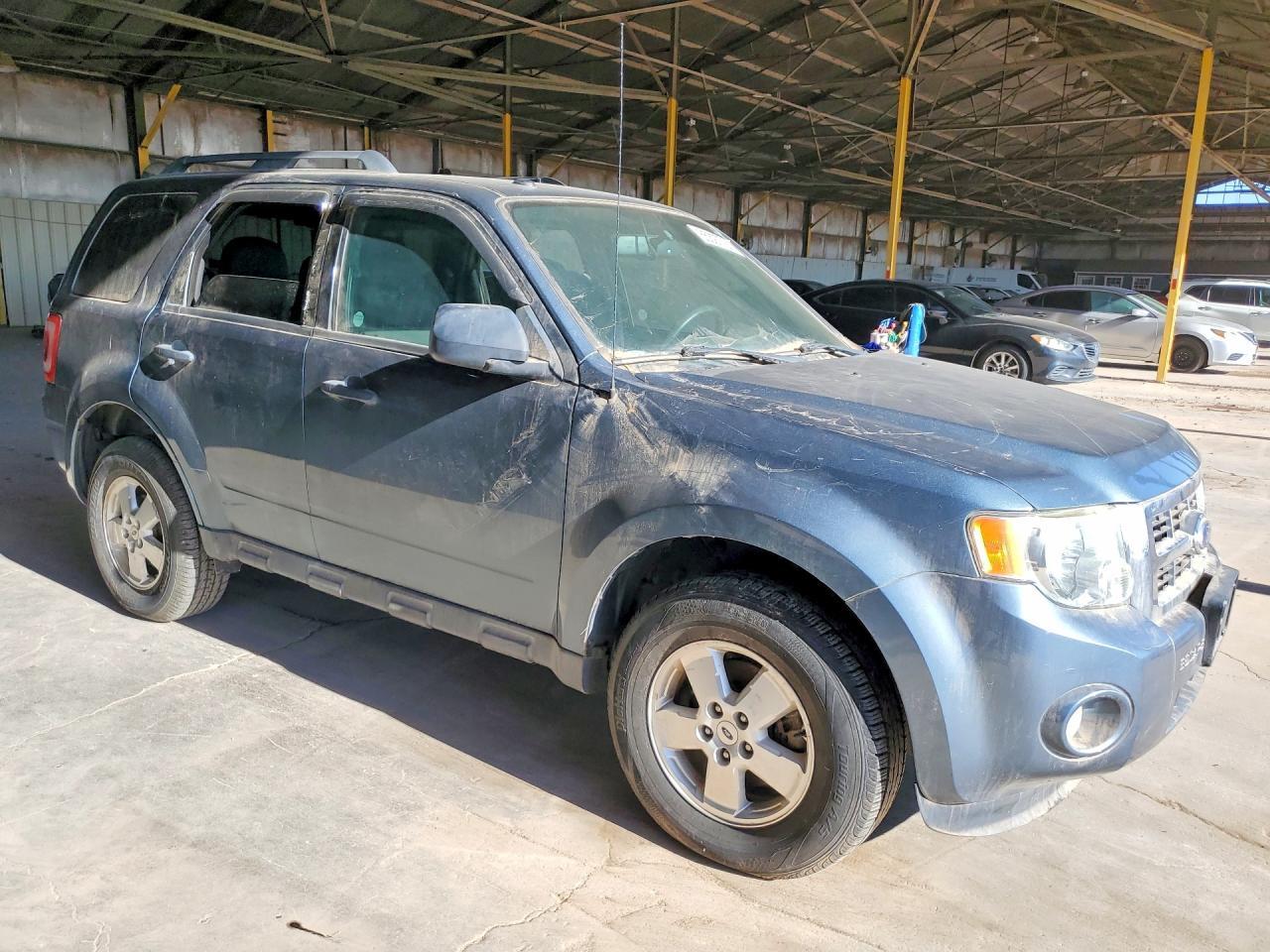 2011 FORD ESCAPE XLT — Фото 4 из 12
