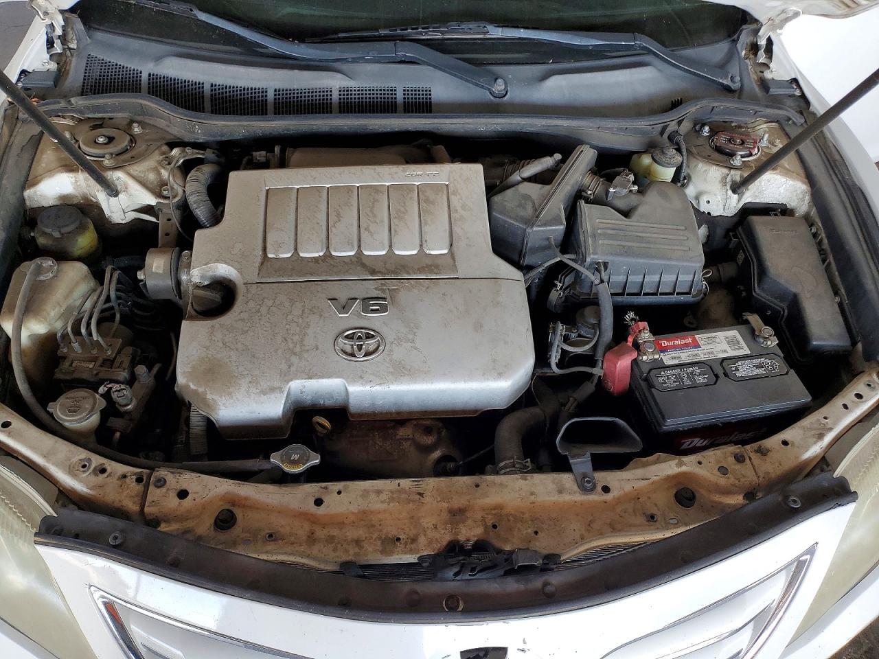 2010 TOYOTA CAMRY XLE V6 — Фото 11 из 12