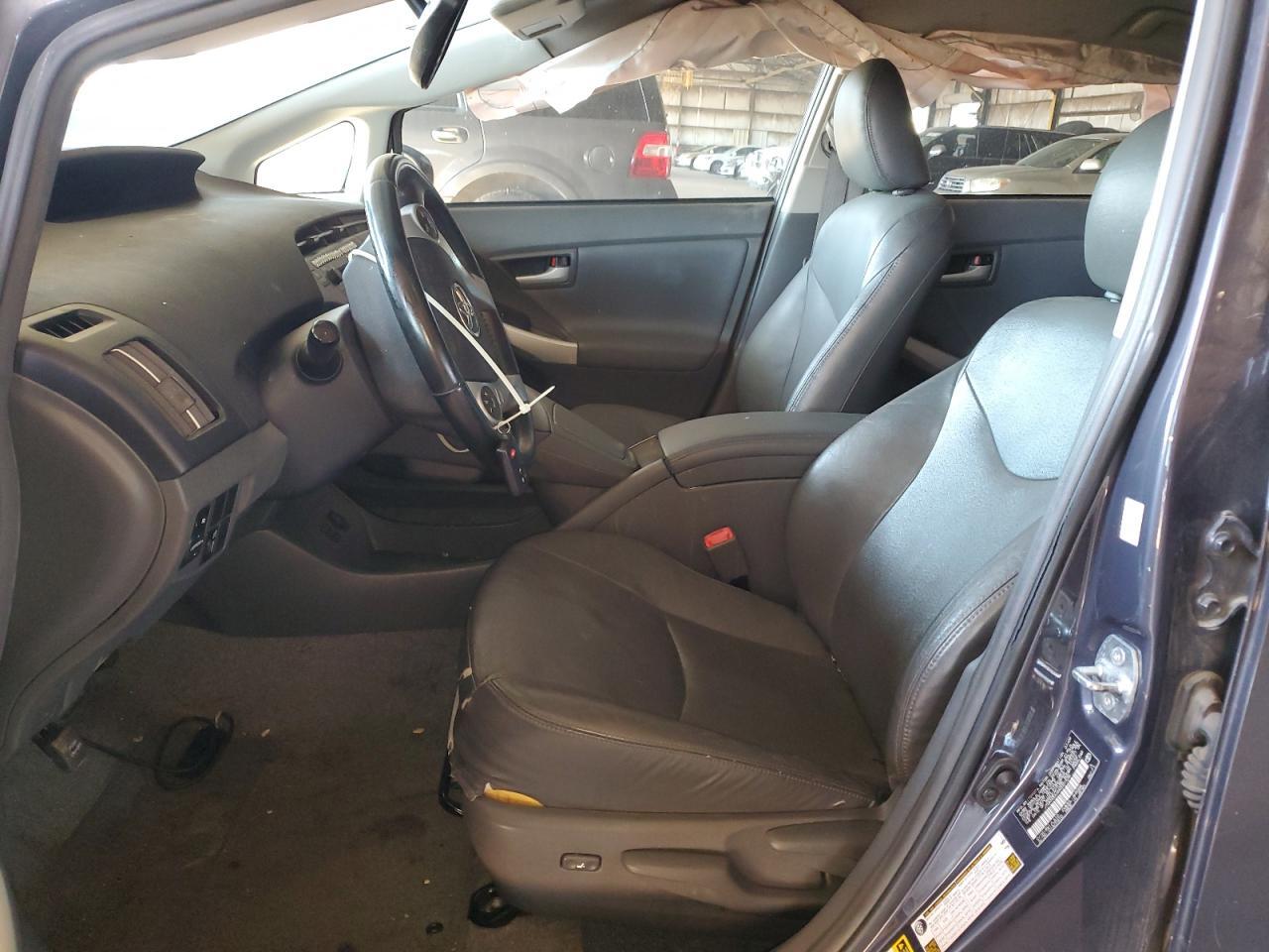 2010 TOYOTA PRIUS — Фото 7 из 12