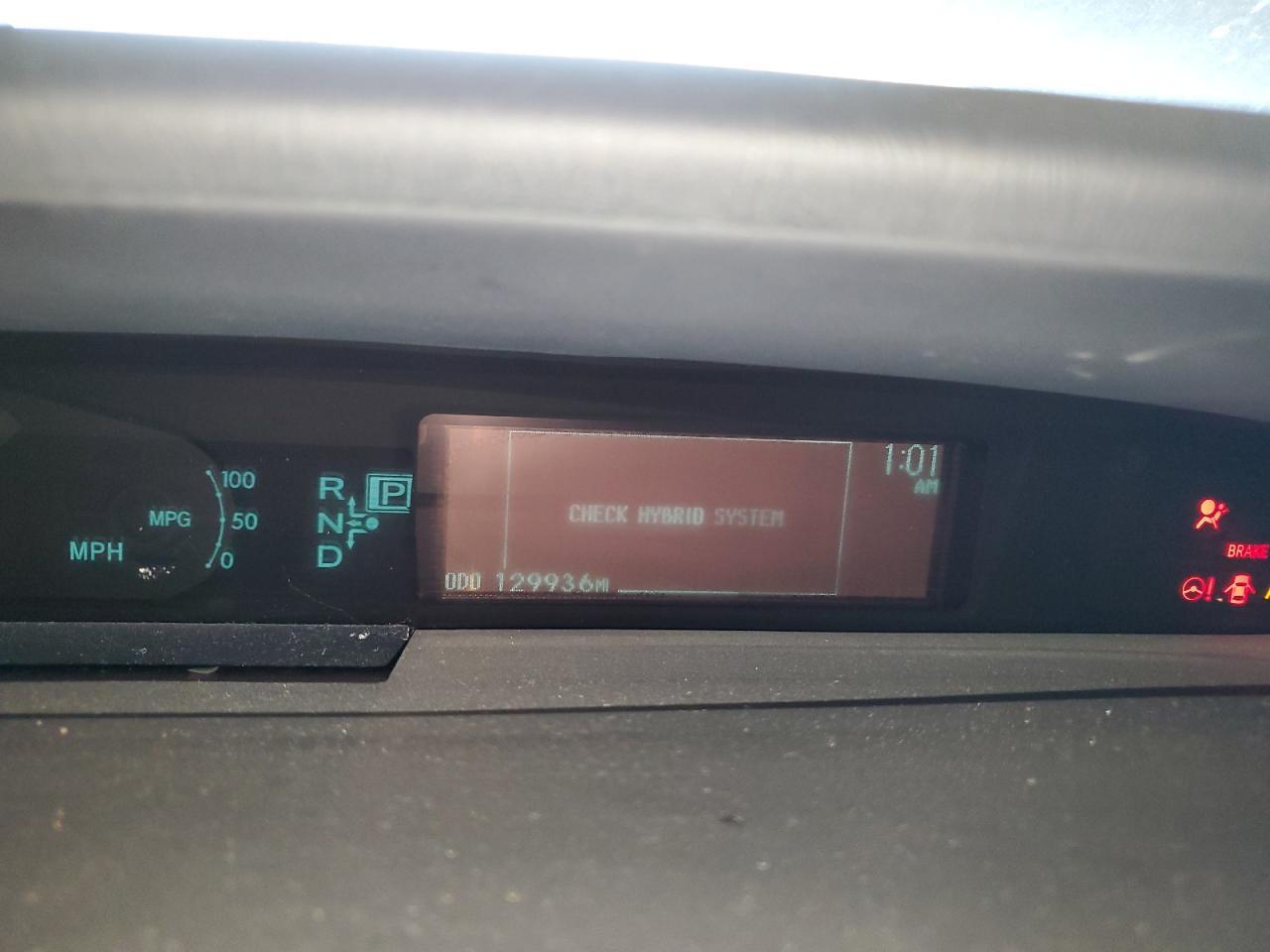 2010 TOYOTA PRIUS — Фото 9 из 12