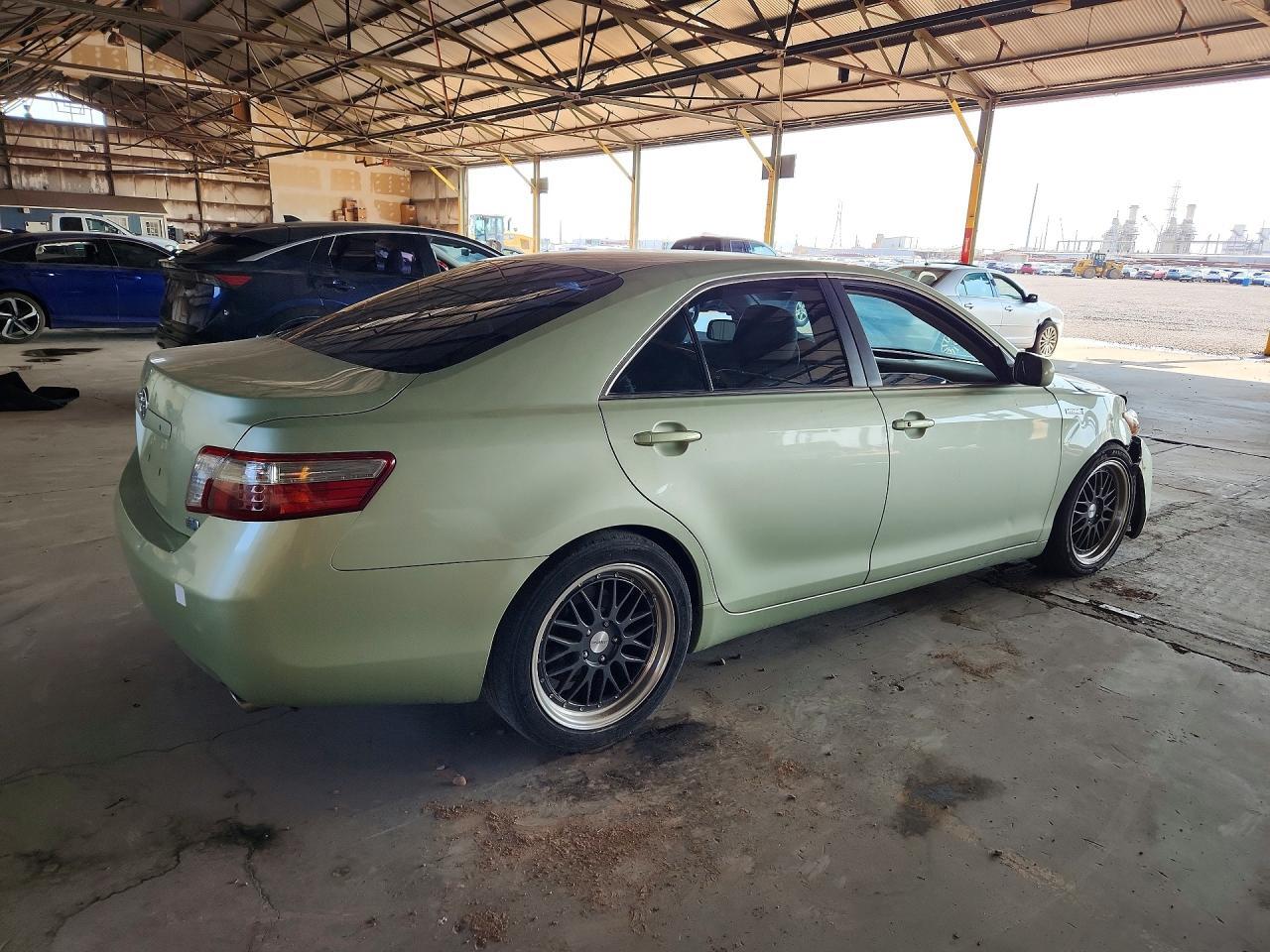 2009 TOYOTA CAMRY HYBRID — Фото 3 из 12