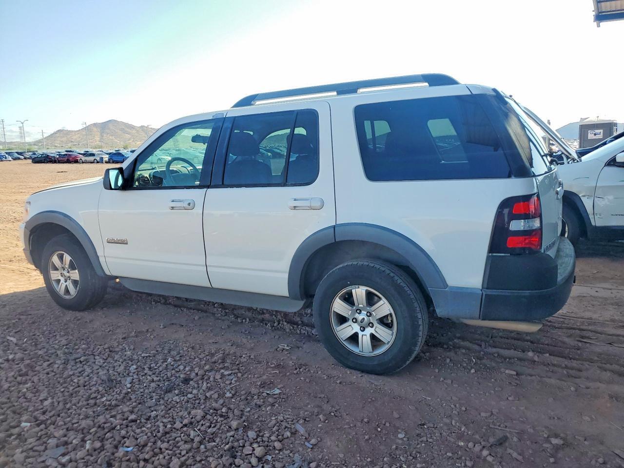 2007 FORD EXPLORER XLT — Фото 2 из 12
