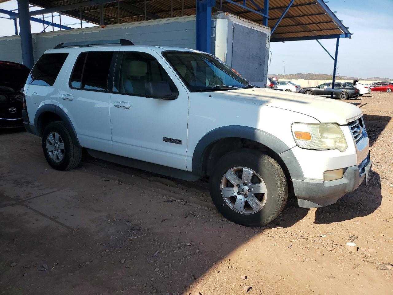 2007 FORD EXPLORER XLT — Фото 4 из 12
