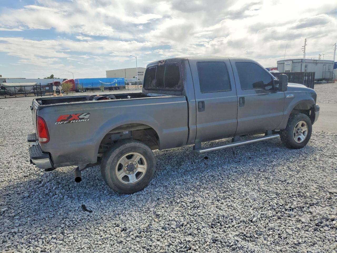 2006 FORD F350 SRW SUPER DUTY — Фото 3 из 13