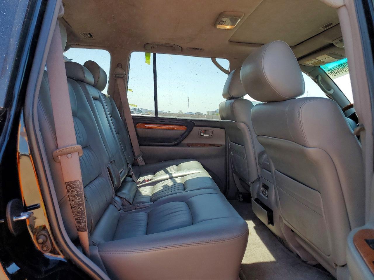2005 LEXUS LX 470 — Фото 11 из 13