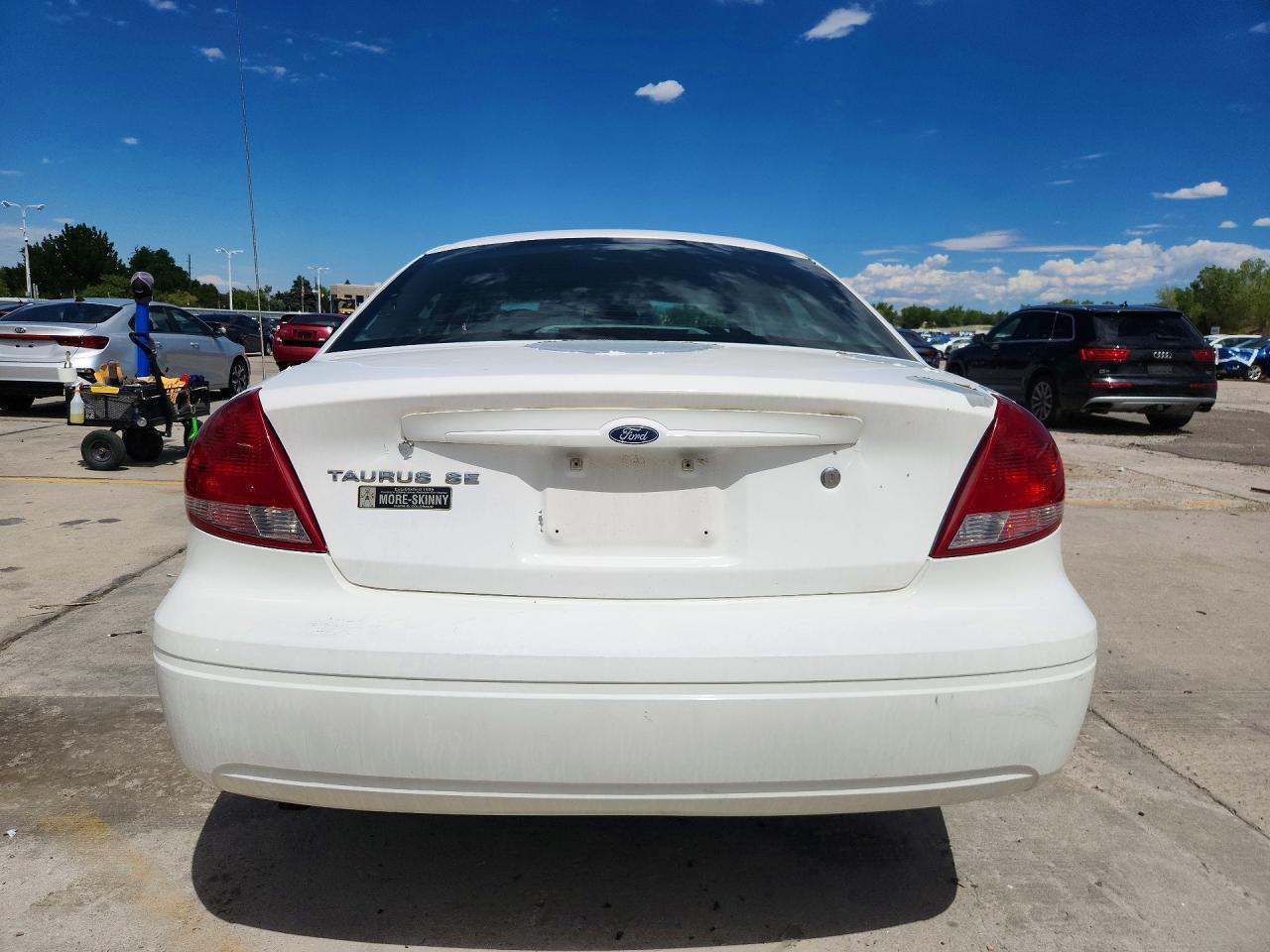 1FAFP53224G178950 2004 FORD TAURUS photo no. 6