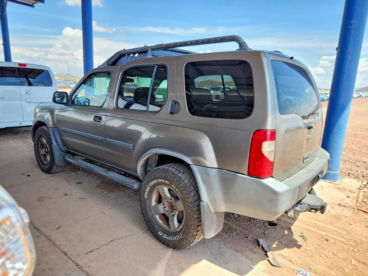 2003 NISSAN XTERRA XE-V6 — Фото 2 из 13