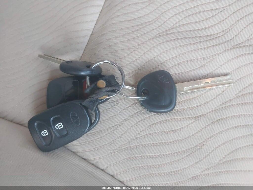 KMHCU4AEXEU699846 2014 HYUNDAI ACCENT photo no. 11