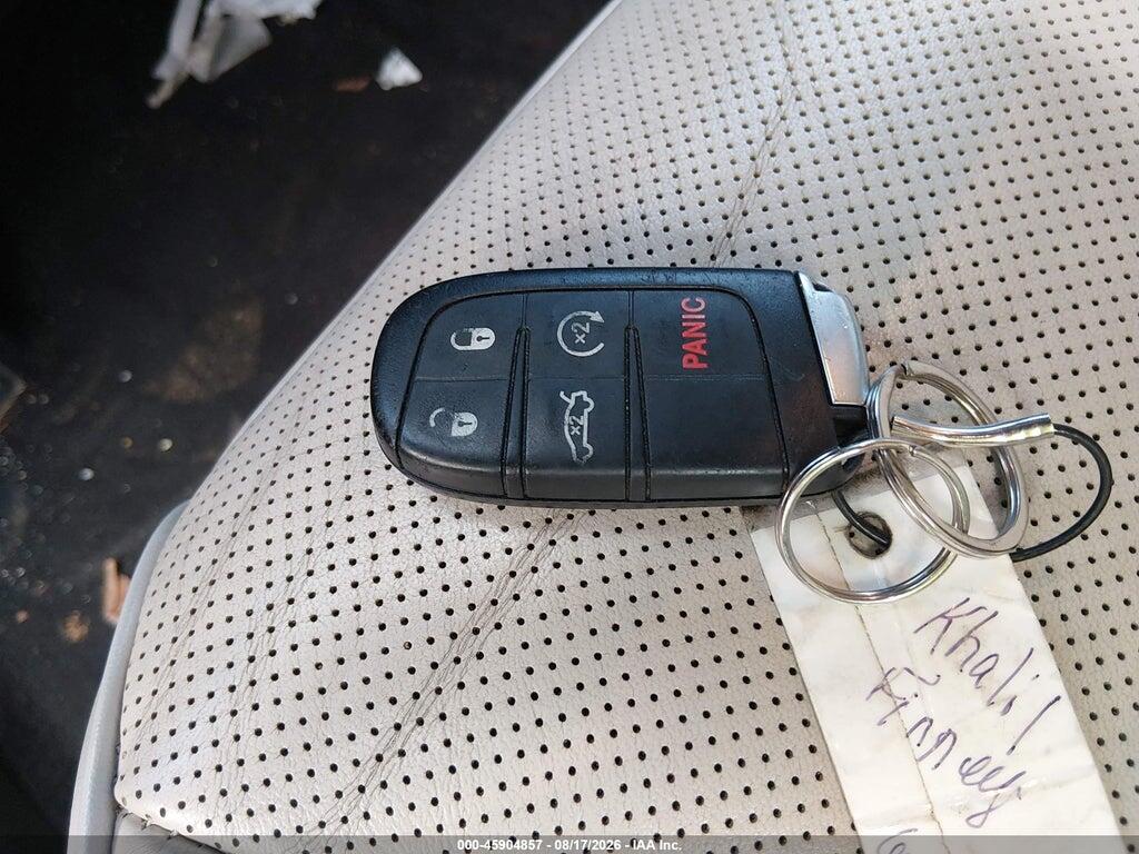 2C3CCAEG5JH296411 2018 CHRYSLER 300 photo no. 11