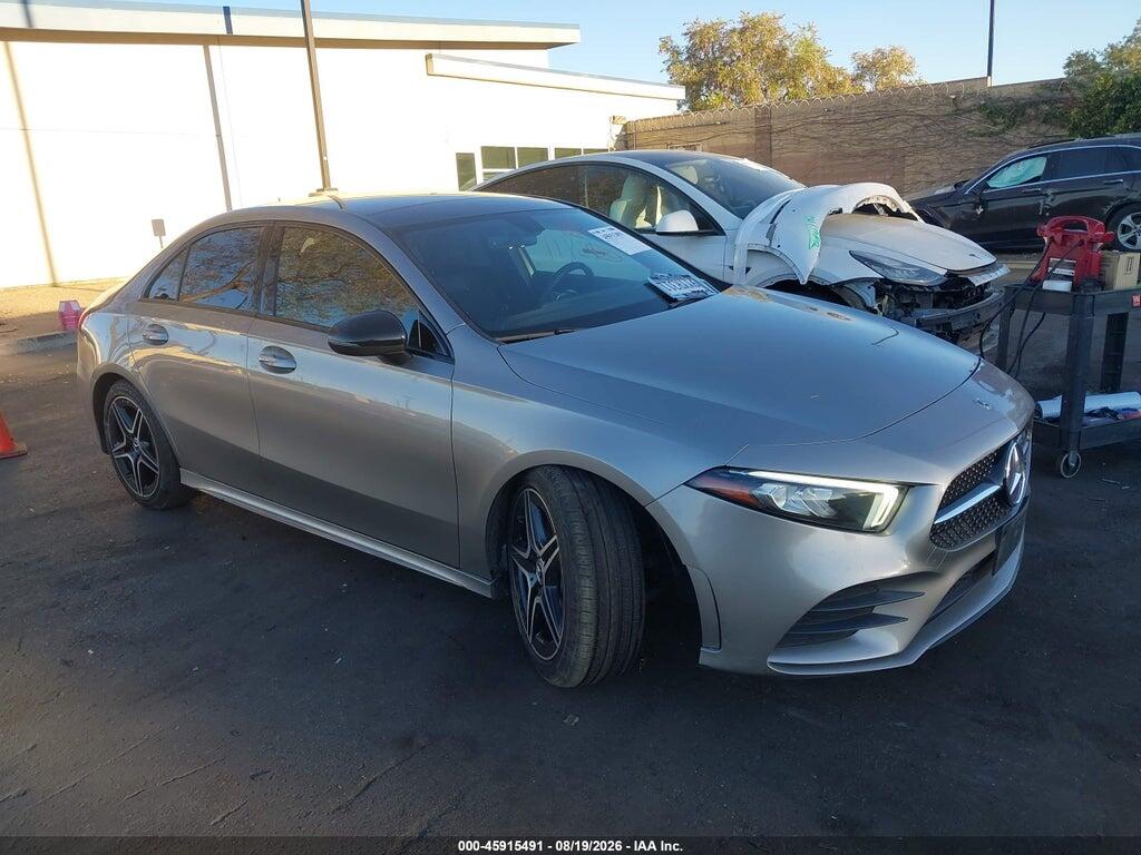 WDD3G4EB9KW017525 2019 MERCEDES-BENZ A 220 photo no. 6