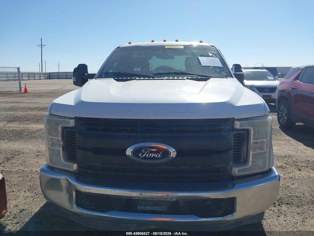 1FD7X3ET0KEF23230 2019 FORD F-350 CHASSIS photo no. 6