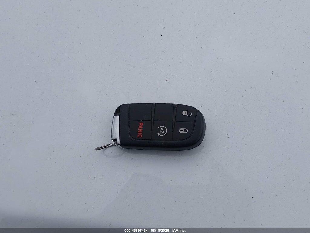 3C4NJDFN8PT531022 2023 JEEP COMPASS photo no. 11