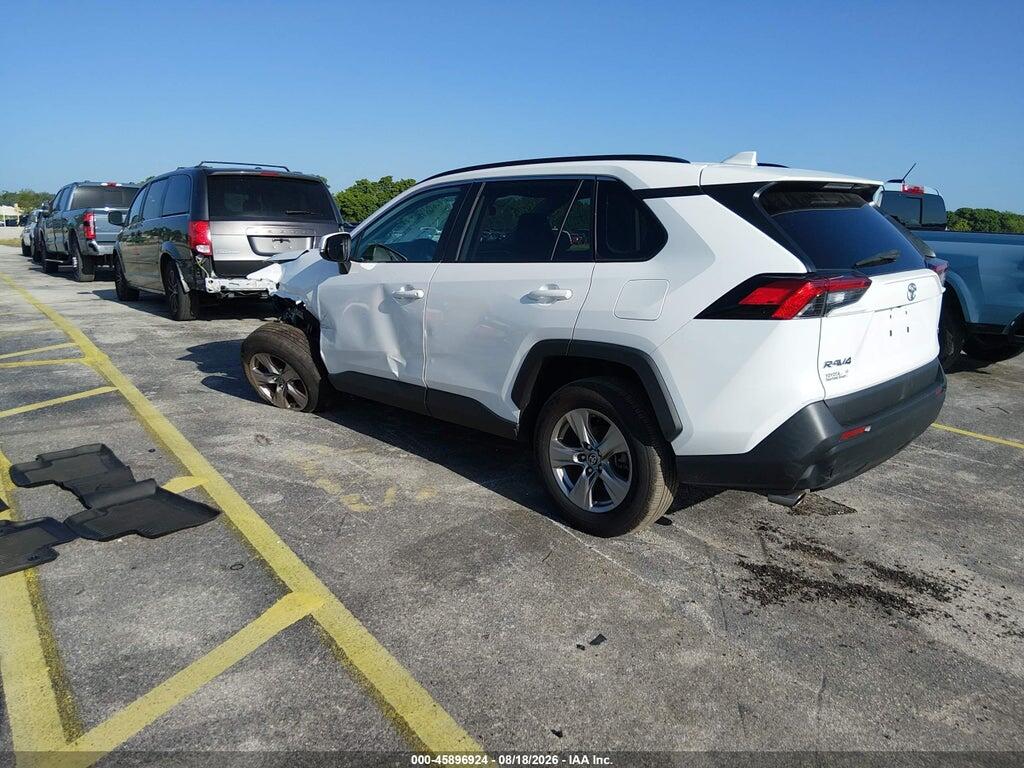 2T3W1RFV3PW252832 2023 TOYOTA RAV4 photo no. 3