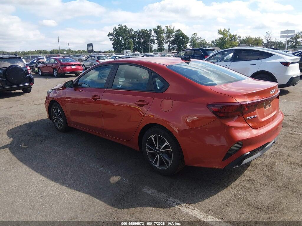 3KPF24AD1PE521579 2023 KIA FORTE photo no. 3
