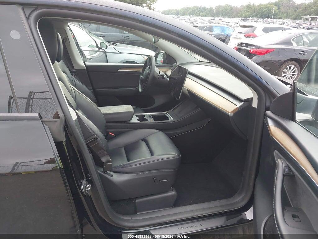 7SAYGAEE7PF857648 2023 TESLA MODEL Y photo no. 5