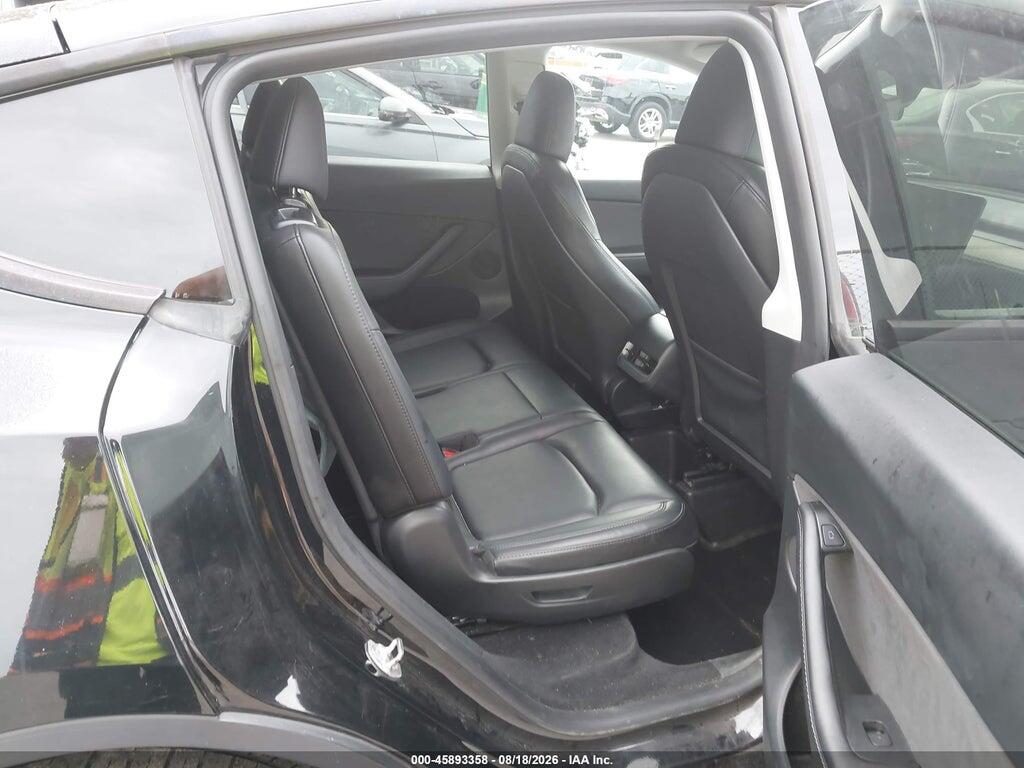 7SAYGAEE7PF857648 2023 TESLA MODEL Y photo no. 8
