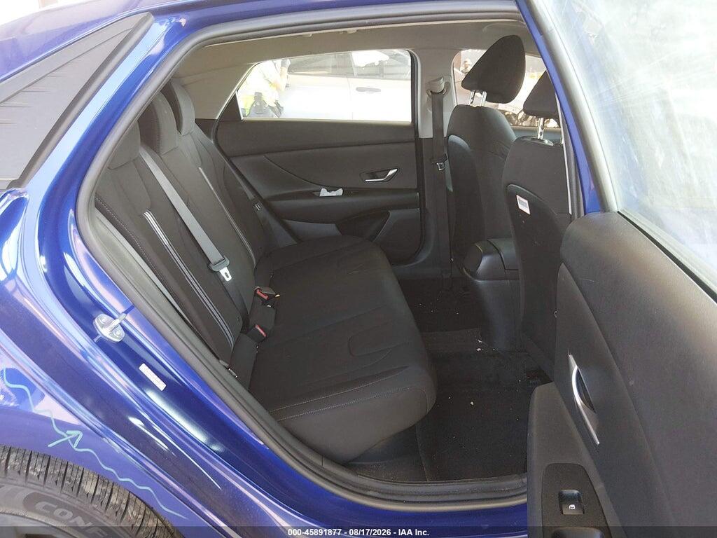 KMHLM4AJ7PU070982 2023 HYUNDAI ELANTRA HYBRID photo no. 8