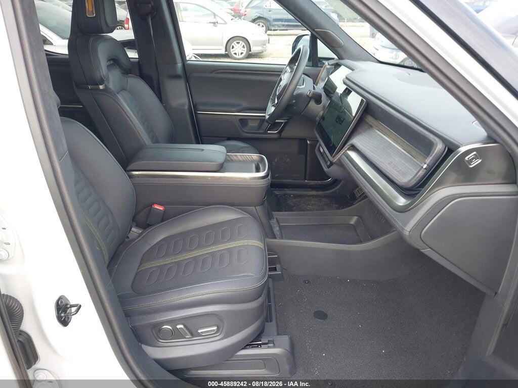 7FPTGBAA9PN029175 2023 RIVIAN R1T photo no. 5
