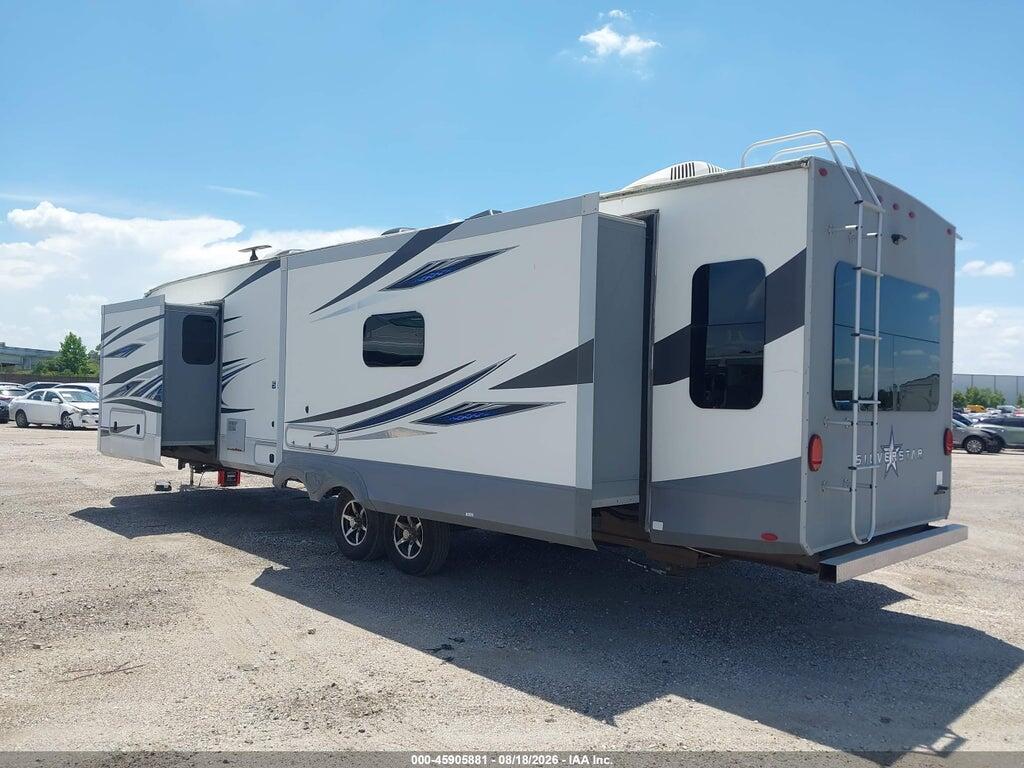 58TBH0BT1K3YA3059 2019 HIGHLAND RIDGE RV SILVERSTAR photo no. 3