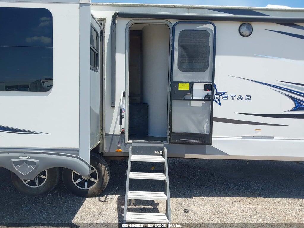 58TBH0BT1K3YA3059 2019 HIGHLAND RIDGE RV SILVERSTAR photo no. 5