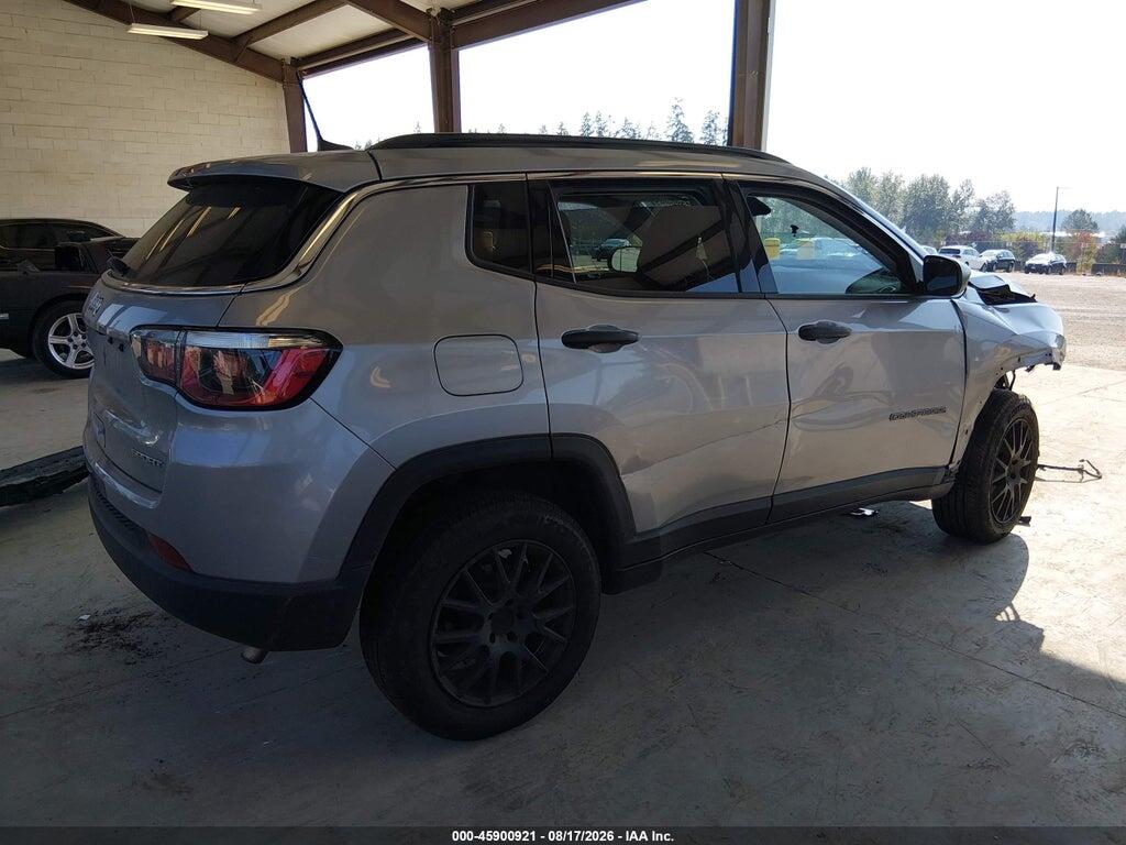 3C4NJDAB0KT849352 2019 JEEP COMPASS photo no. 4