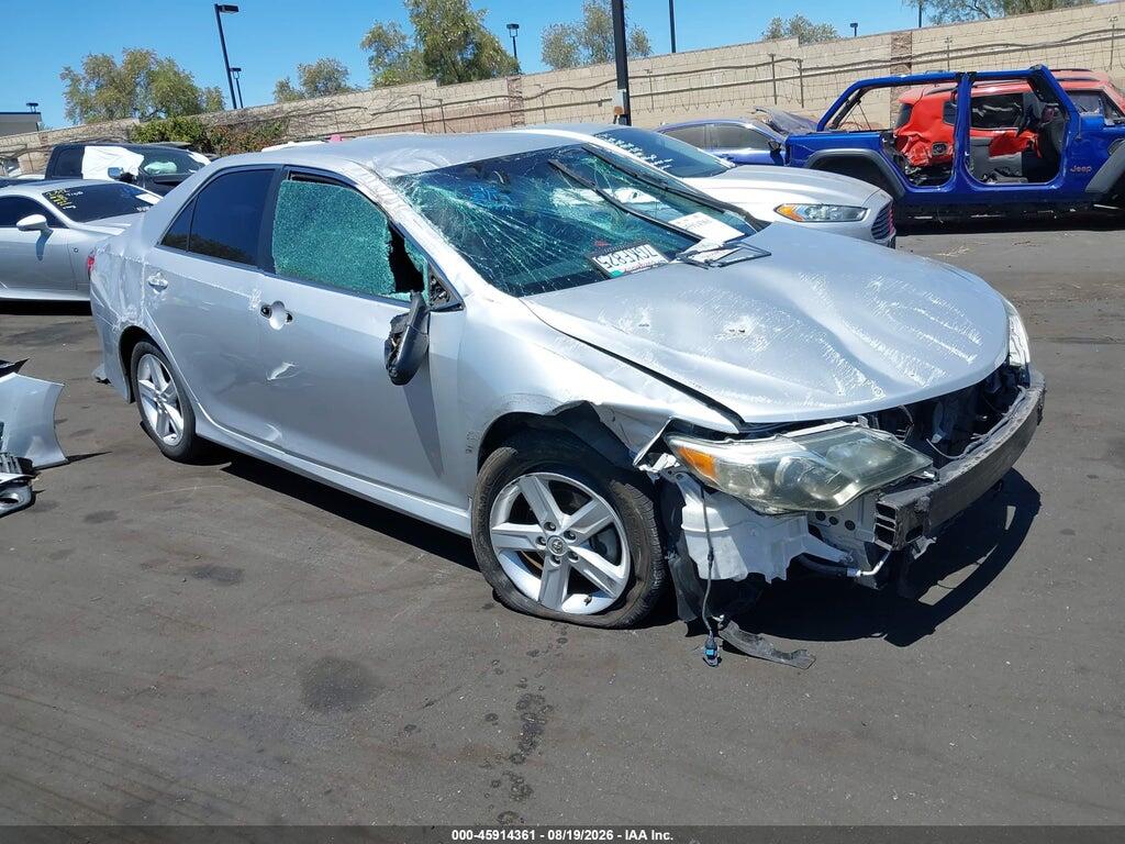 4T1BF1FK2EU844719 2014 TOYOTA CAMRY photo no. 1