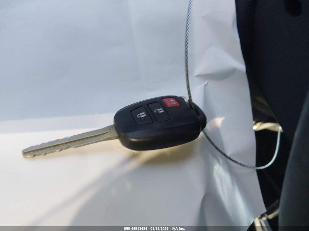 2T3WFREV4EW097935 2014 TOYOTA RAV4 photo no. 11