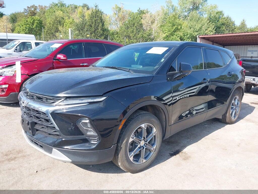 3GNKBHR4XPS203530 2023 CHEVROLET BLAZER photo no. 2