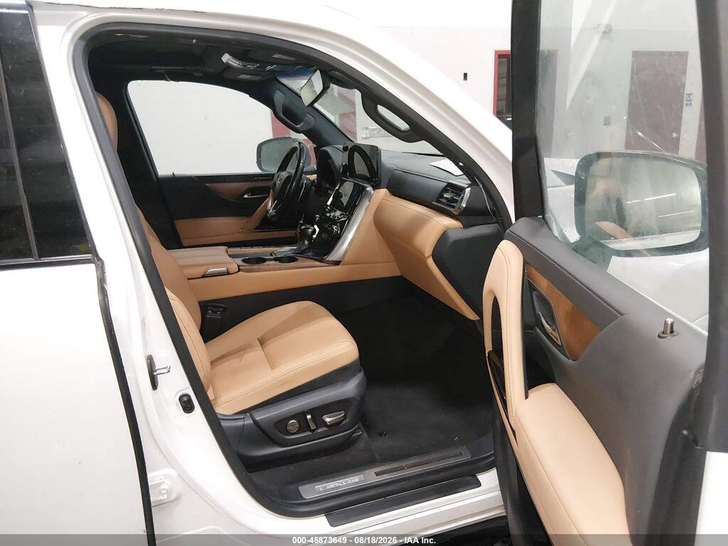 JTJGB7CX9P4032939 2023 LEXUS LX 600 photo no. 5