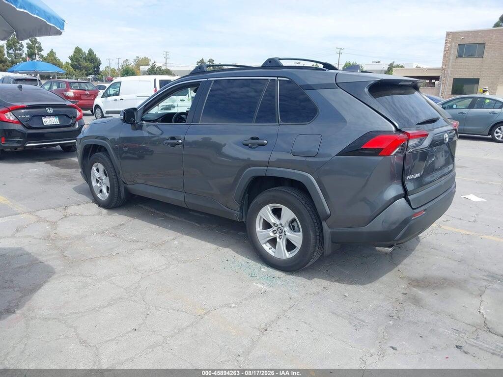 2T3W1RFV5KC025815 2019 TOYOTA RAV4 photo no. 3