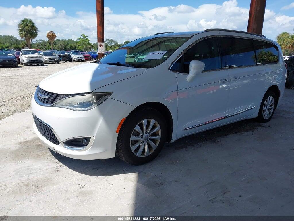 2C4RC1BG6KR640124 2019 CHRYSLER PACIFICA photo no. 2