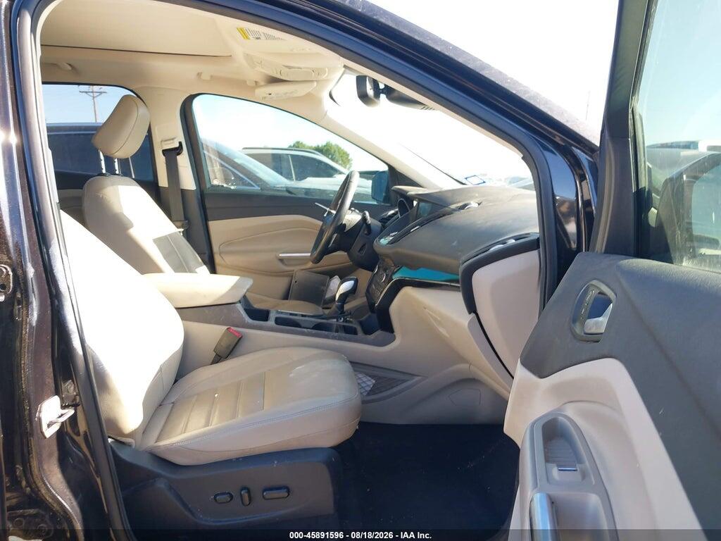 1FMCU0J93KUC29407 2019 FORD ESCAPE photo no. 5
